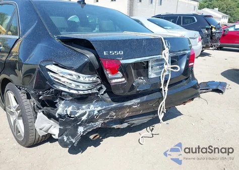 2014 Mercedes-Benz E 550 4Matic z USA, uszkodzony, nr VIN WDDHF9BB4EB057274